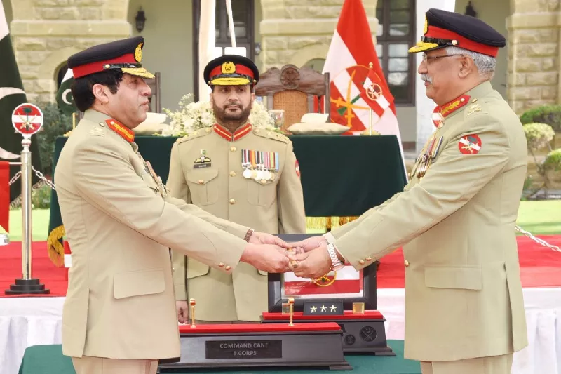 incoming dg isi hands over karachi corps command to gen saeed incoming dg isi hands over karachi corps command to gen saeed