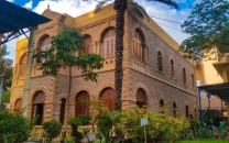 tribute paid to revolutionary leader