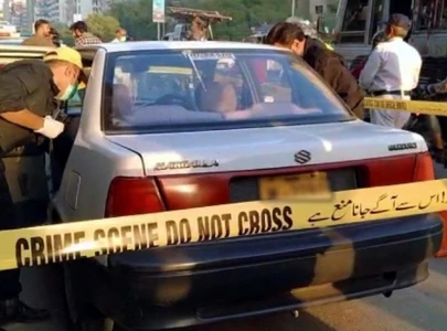 man shot dead wife injured over freewill marriage in karachi