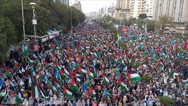 gaza rallies mark one year of conflict gaza rallies mark one year of conflict