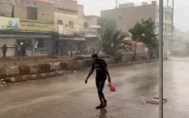 winter chills hit karachi as rain gusty winds signal three day cold spell winter chills hit karachi as rain gusty winds signal three day cold spell