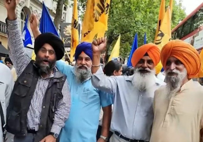 kashmiris sikhs in uk stage protest against india rights abuses in iiojk kashmiris sikhs in uk stage protest against india rights abuses in iiojk