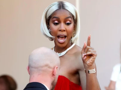 kelly rowland addresses viral cannes red carpet clash with security kelly rowland addresses viral cannes red carpet clash with security