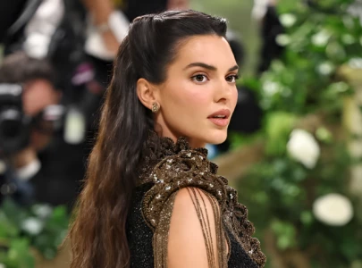 kendall jenner shouts out team usa themed skims bikini