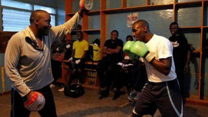 kenyan lawyer brings boxing and justice to the slums kenyan lawyer brings boxing and justice to the slums