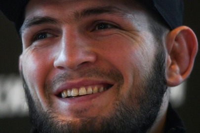 i promised my mother mma champion nurmagomedov in shock retirement