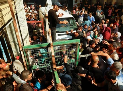al shifa a death zone says who as israel pounds gaza strip