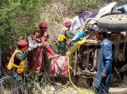 14 of a family die in road mishap 14 of a family die in road mishap