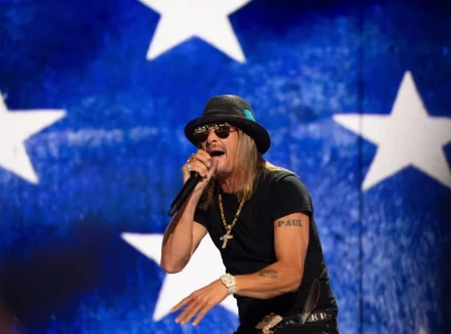kid rock slammed after using r word on live tv