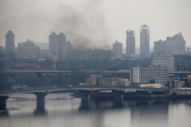smoke rises from the territory of the ukrainian defence ministry s unit after russian president vladimir putin authorized a military operation in eastern ukraine in kyiv ukraine february 24 2022 photo reuters smoke rises from the territory of the ukrainian defence ministry s unit after russian president vladimir putin authorized a military operation in eastern ukraine in kyiv ukraine february 24 2022 photo reuters