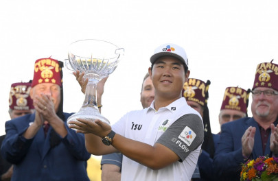 kim captures second pga crown