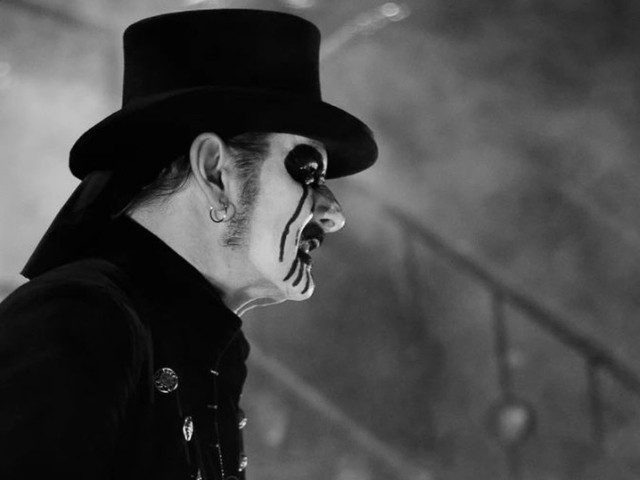courtesy kingdiamond on instagram courtesy kingdiamond on instagram