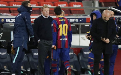 koeman desperate for messi to stay tight lipped on barca future koeman desperate for messi to stay tight lipped on barca future