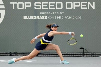 konta suffers heart scare in lexington exit konta suffers heart scare in lexington exit