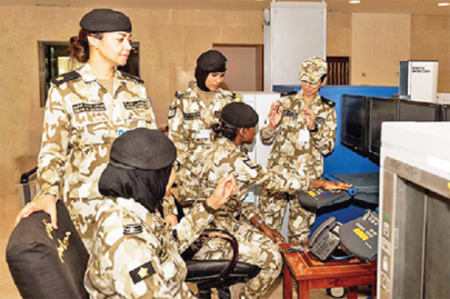 kuwait allows women to join military in combat roles kuwait allows women to join military in combat roles