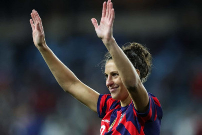 lloyd signs off with south korea thrashing lloyd signs off with south korea thrashing