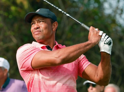 woods lauds lebron longevity woods lauds lebron longevity