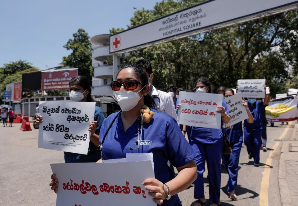 Photo of Health crisis looms as Sri Lanka medicines run out