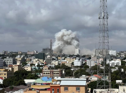 at least 100 people killed in car bombs says somalia president