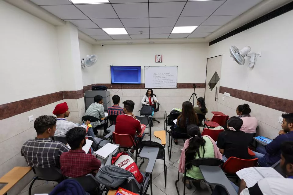 students attend an international english language testing system ielts class conducted by western overseas an institute providing coaching for english language proficiency tests and visa consultancy in ambala india august 4 2022 reuters students attend an international english language testing system ielts class conducted by western overseas an institute providing coaching for english language proficiency tests and visa consultancy in ambala india august 4 2022 reuters