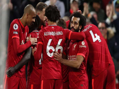 klopp hails strongest squad in his liverpool reign