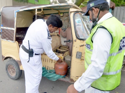 risky rides lpg rickshaws threaten passenger safety risky rides lpg rickshaws threaten passenger safety