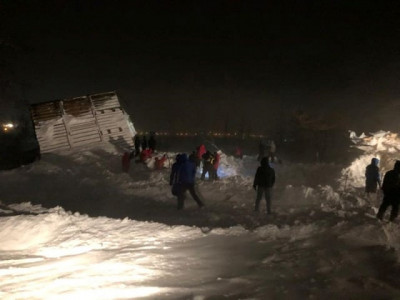 three killed after avalanche hits ski resort in russian arctic