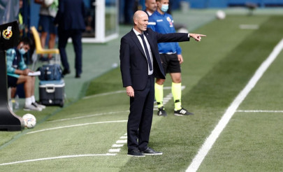 zidane happy as real win again