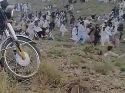 watch heavy aerial firing in k p forces people to flee in panic