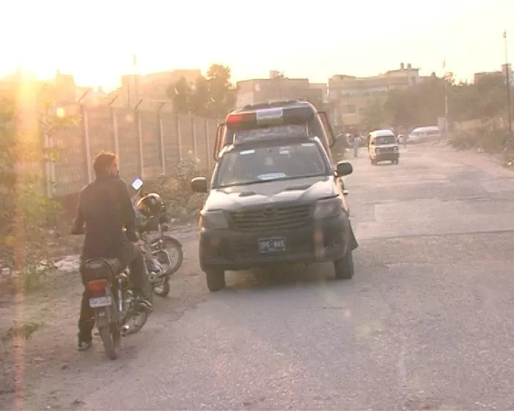 the police reached the spot and foiled the attempt arresting eight members of the mafia photo express