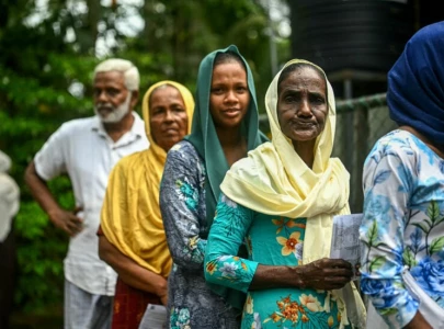 curfew imposed in sri lanka after polls close peacefully curfew imposed in sri lanka after polls close peacefully