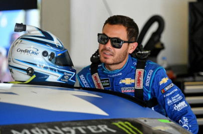 reinstated larson signs with hendrick motorsports reinstated larson signs with hendrick motorsports