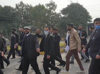 32 lawyers booked for ihc rowdyism