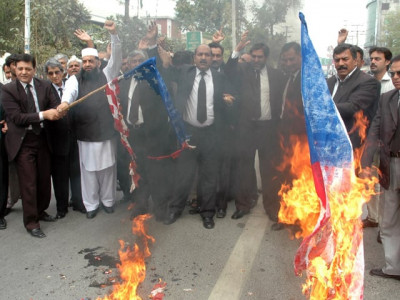 bar condemns govts for davis release