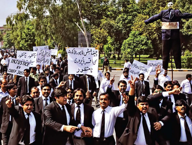lawyers attack cj s court lawyers attack cj s court
