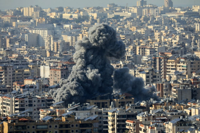 11 killed in israeli strike on beirut