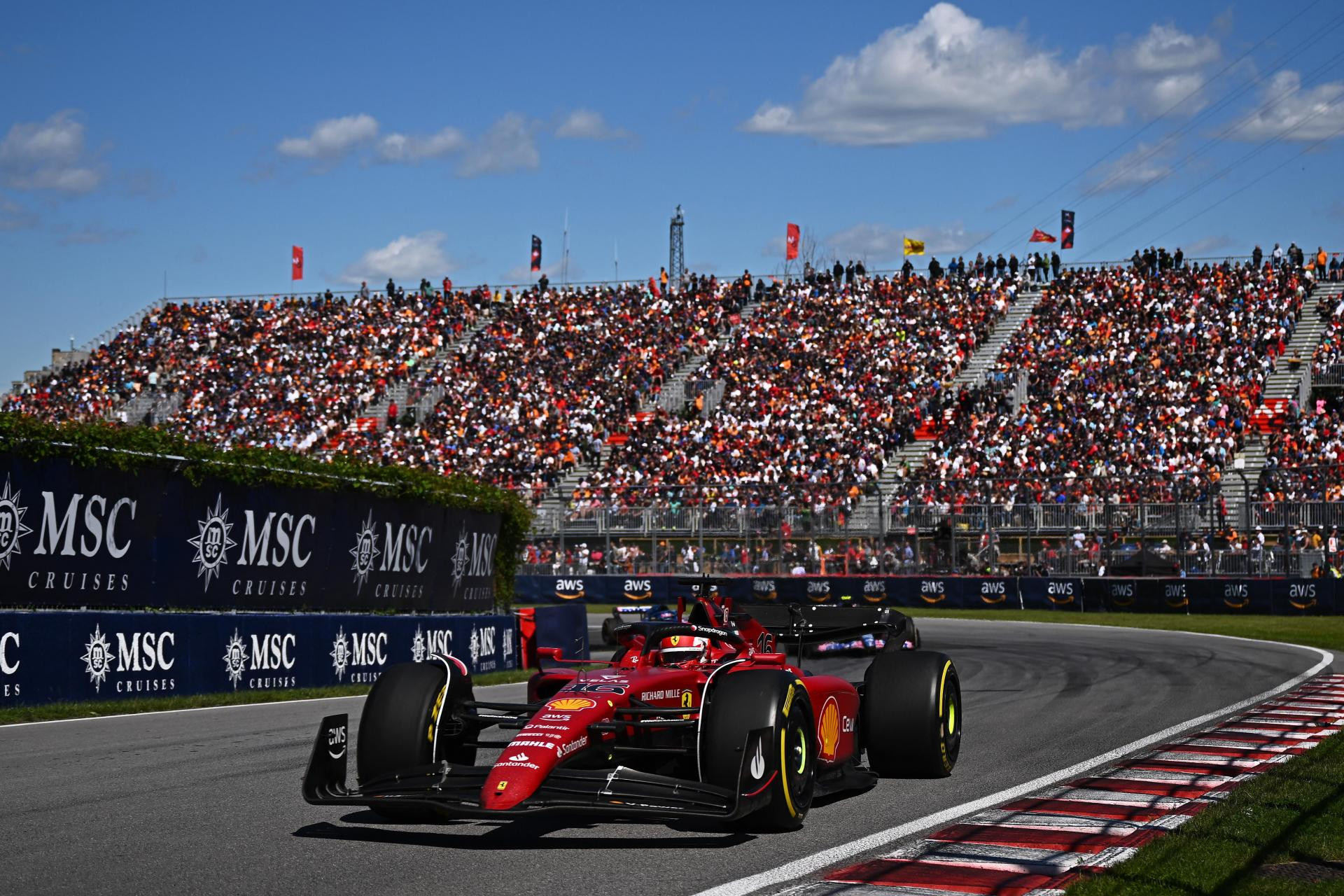 Photo of Leclerc insists Ferrari can beat Red Bull