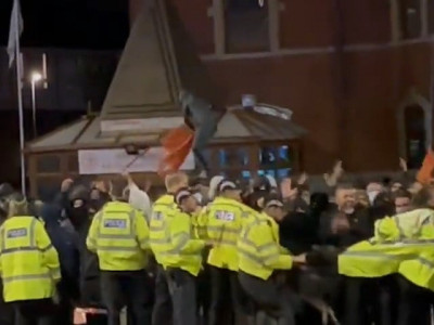 hindu muslim tensions in uk 47 arrested after disorder in leicester