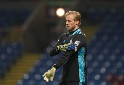 leicester s rodgers hails goalkeeper schmeichel after burnley draw leicester s rodgers hails goalkeeper schmeichel after burnley draw