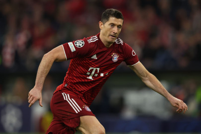 bayern want lewandowski to stay kahn bayern want lewandowski to stay kahn