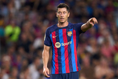 xavi hunting for lewandowski supply line xavi hunting for lewandowski supply line