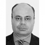 book review the liar s truth in the age of misinformation