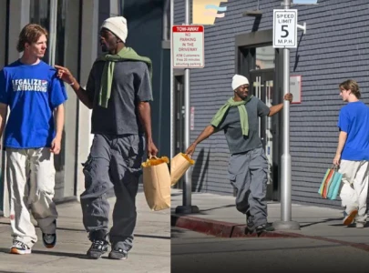 lil nas x sparks dating rumors with musician cody jon after cheek kiss in l a lil nas x sparks dating rumors with musician cody jon after cheek kiss in l a