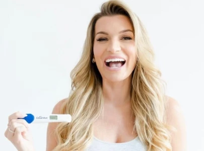 lindsay hubbard opens up about pregnancy and moving past breakup with carl radke lindsay hubbard opens up about pregnancy and moving past breakup with carl radke