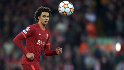 liverpool eyeing treble chance alexander arnold