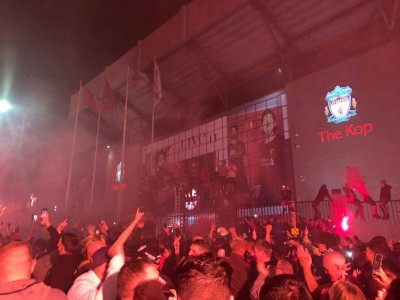 liverpool disappointed after fans celebrate league win outside anfield