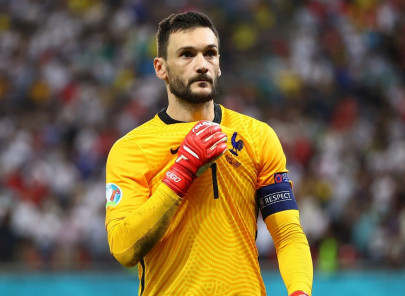 lloris hurting after france crash out of euro 2020 lloris hurting after france crash out of euro 2020