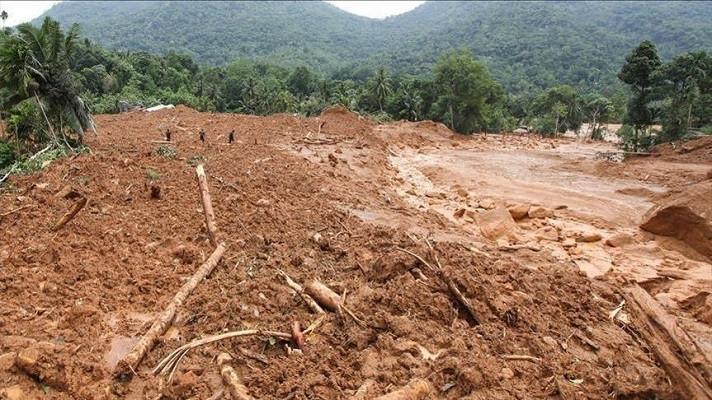 Photo of Seven dead, over 20 missing as massive landslide hits India
