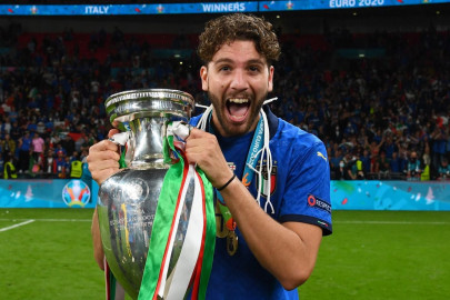 juve confident of signing locatelli after suitable offer to sassuolo