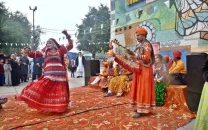 lok mela returns to capital lok mela returns to capital